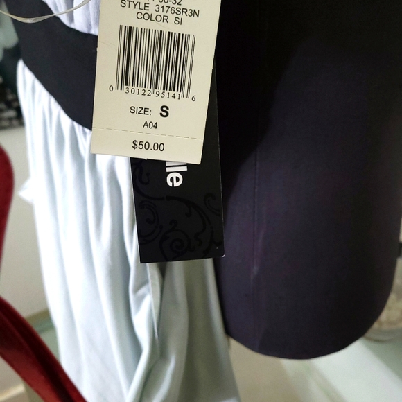 Kohls Summer Dress..Size Small - Picture 2 of 11